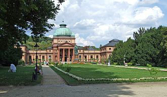 Kaiser Wilhelmsbad - Kurpark Kaiser Wilhelmsbad - Kurpark