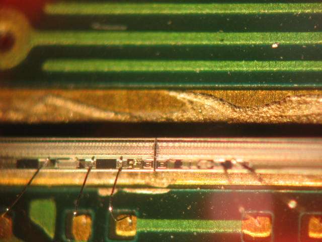 Leiterplatten - Eine Anwendung von Zeilenscanner mit der Stoßstelle der beiden Chips